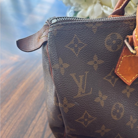 Louis Vuitton Speedy 30 - Picture 5 of 9